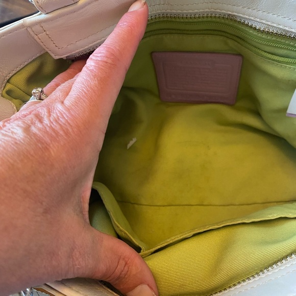 Coach Hampton Multi Colour Canvas striped Satchel - Picture 4 of 15